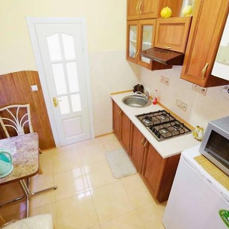 Apartment Veronica In Center Lviv Exterior foto